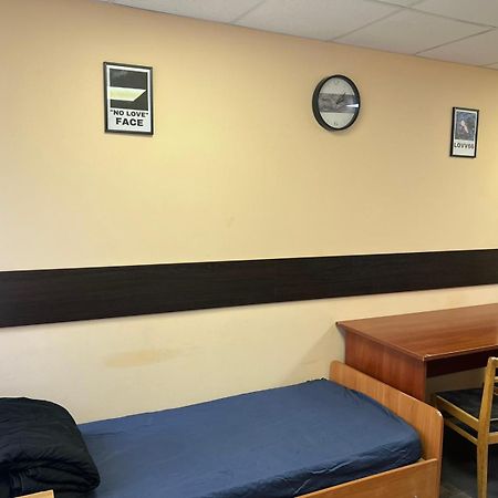 Hostel Krone Gok Zatishok Kijev Kültér fotó