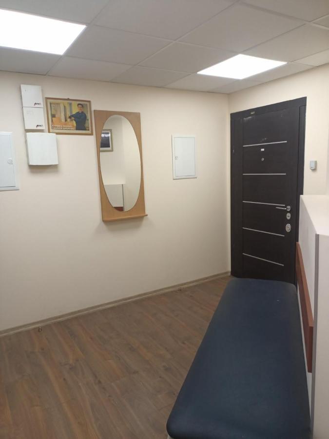 Hostel Krone Gok Zatishok Kijev Kültér fotó